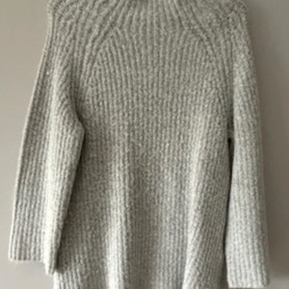 OAK + FORT Noul Grey Sweater with pendulum sleeves #sweaterweather Small - Picture 1 of 6